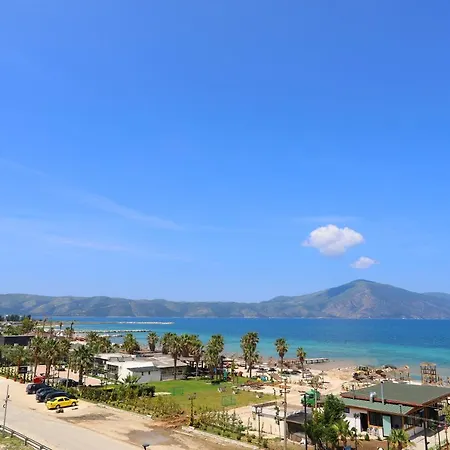 Maor Hotel Orikumi