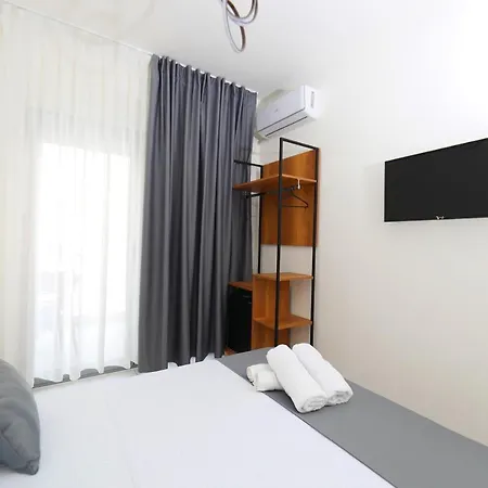 Maor Hotel