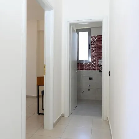 Maor Hotel Orikumi