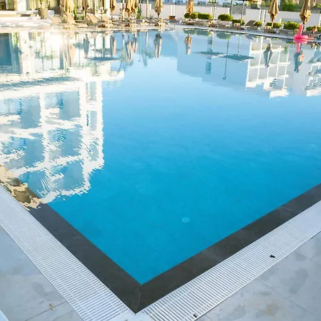 Maor Hotel 3*